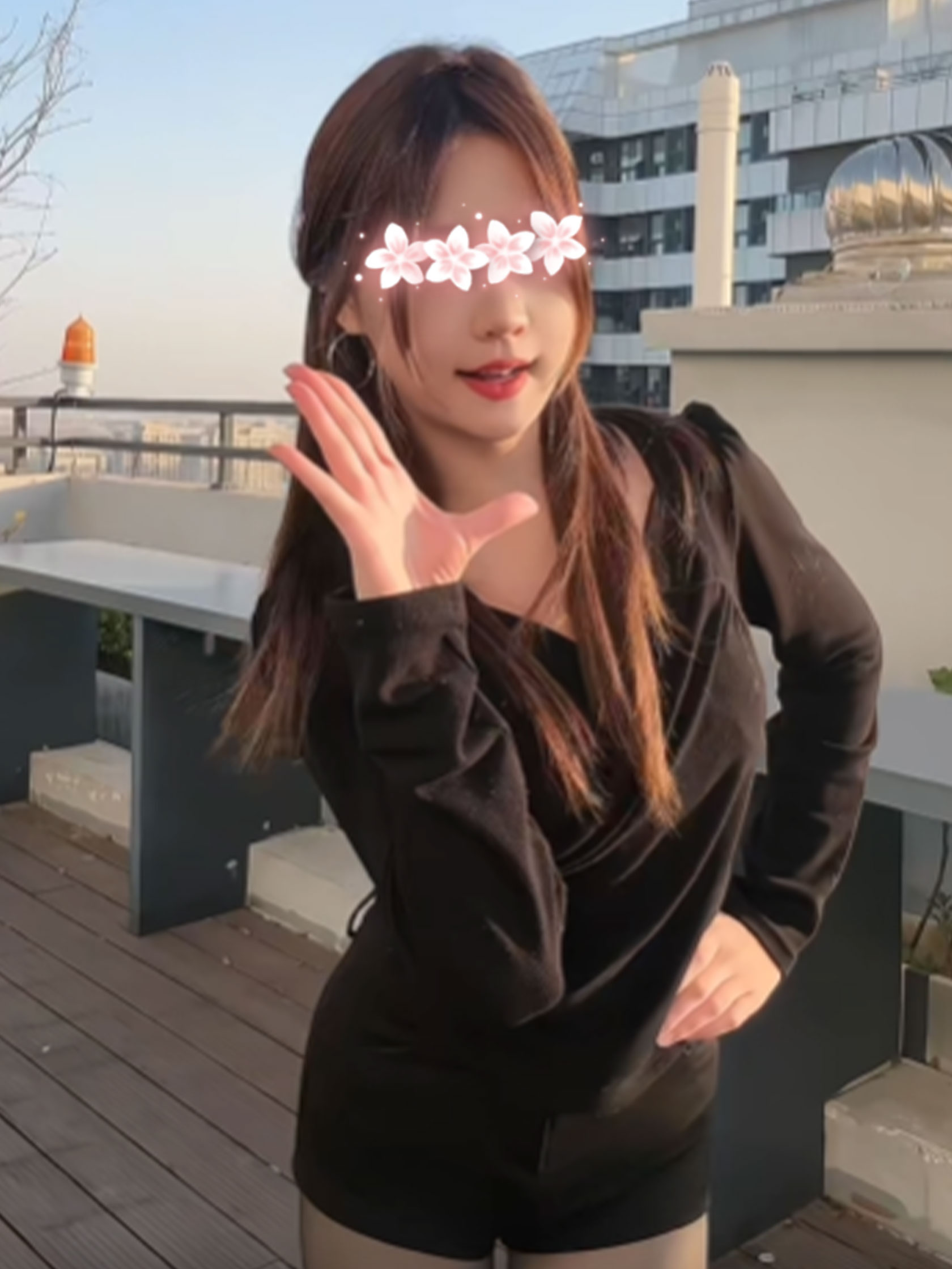 キキ